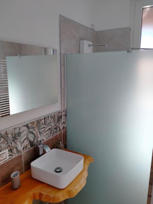Suite Room Malpensa B&B Cardano Al Campo Exterior photo
