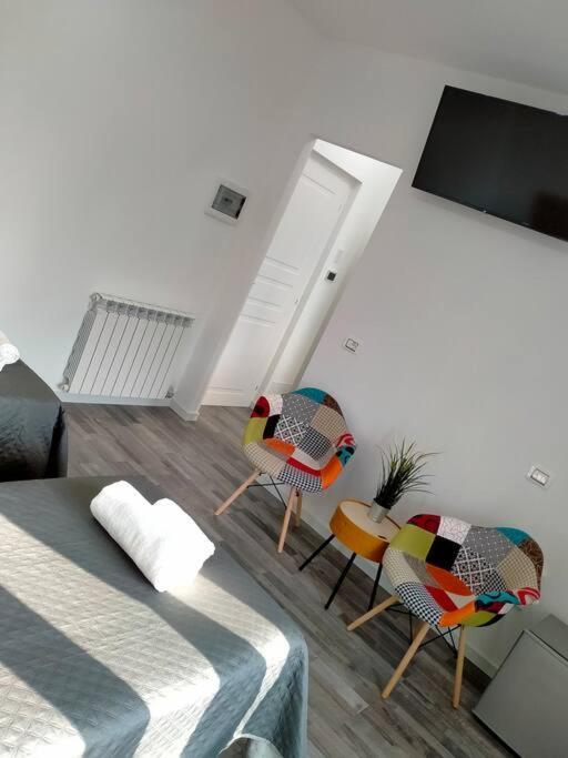 Suite Room Malpensa B&B Cardano Al Campo Exterior photo